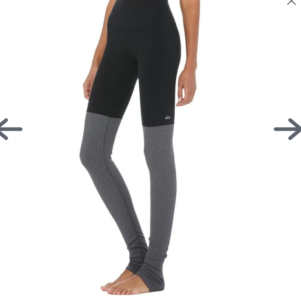 Alo Yoga Women's Grey and Black Leggings Goddess Charcoal and Black in size S